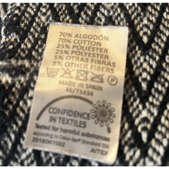 Throw  Blanket 64”x64” (wo Fringe) Black  Boho Chevron Geometric Design - Picture 6 of 7